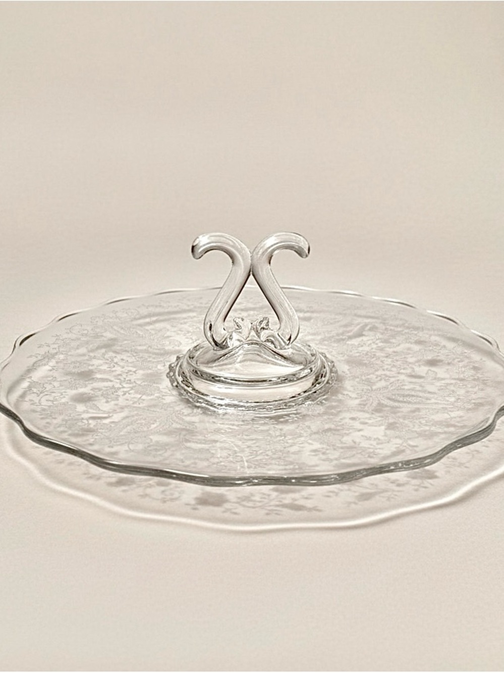Viking Glass Prelude Etched Clear Cake Tidbit Tray Lyre Handle